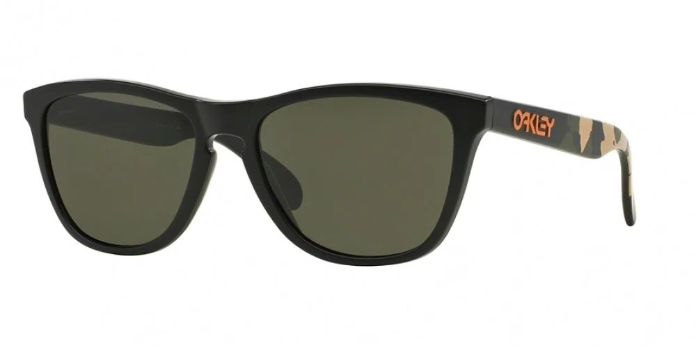 Oakley Frogskins 9013 Sunglasses - Crystal Clear - view 64